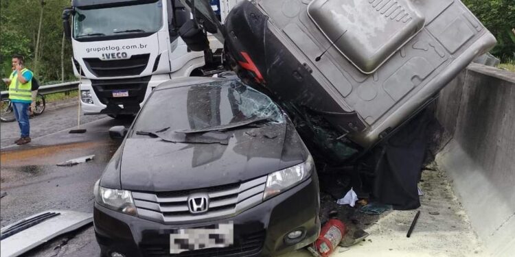 [VÍDEO] Confira o depoimento de uma das sobreviventes do acidente na BR 277