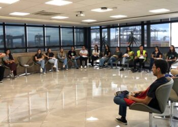 Palestra na TCP reúne jovens aprendizes para falar sobre crescimento de carreira