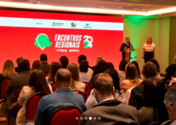 [VÍDEO] Rádio do futuro: Equipe da Ilha do Mel FM participou do Encontro Regional da AERP