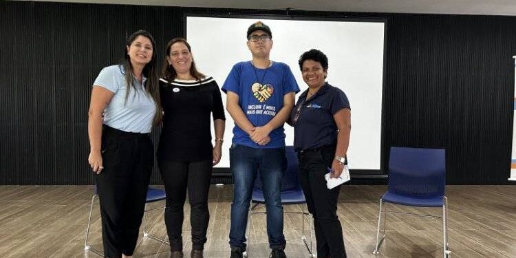 Secretaria de Inclusão de Paranaguá realiza seminário voltado a pessoas com TEA