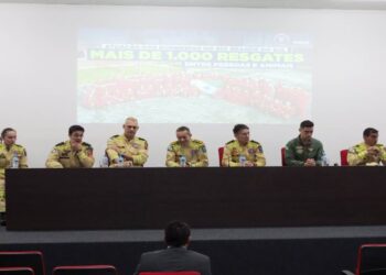Bombeiros detalham trabalho no RS e classificam como a ‘maior tragédia em que já atuaram’