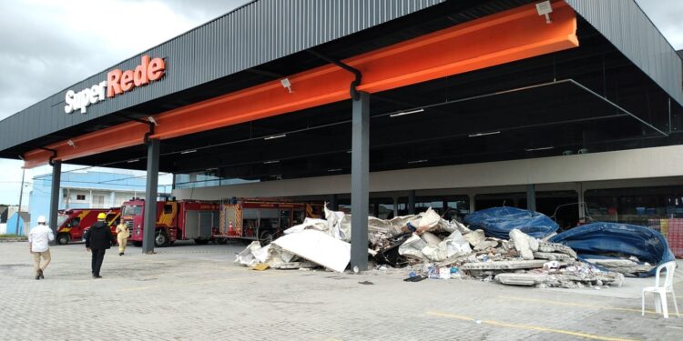 PCPR conclui inquérito sobre desabamento de laje de supermercado em Pontal do Paraná