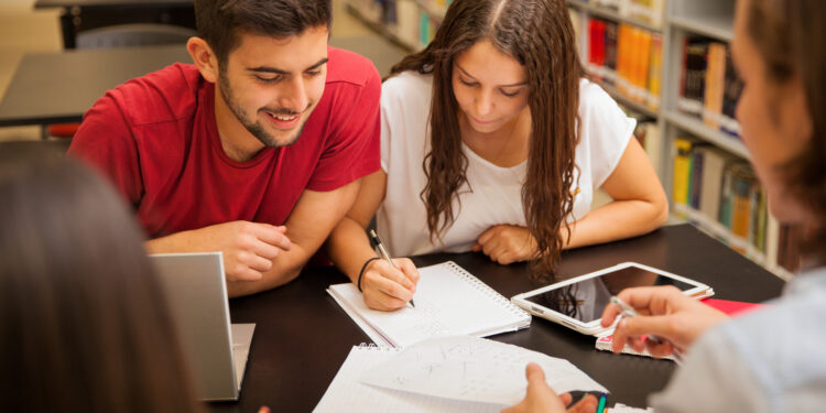 Como usar técnica Feyman para estudar melhor e aprender matérias dificeis
