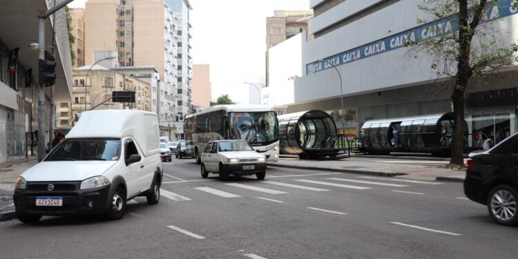Proprietários de mais de 3,3 milhões de veículos recolheram IPVA 2024 até abril