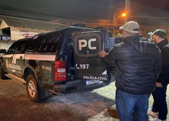 PCPR e PMPR prendem foragidos por diversos crimes em Pontal do Paraná