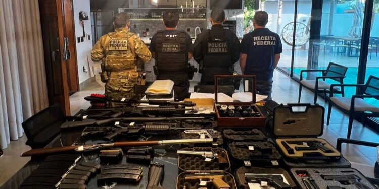 Receita Federal e PF realizam operação contra contrabando e lavagem de dinheiro