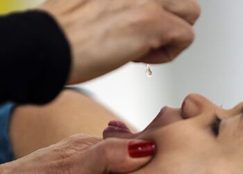 Dia D da vacinação contra a poliomielite será neste sábado em todo Paraná