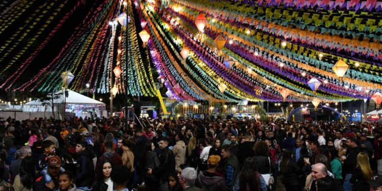 Alerta de riscos de queimaduras nas Festas Juninas