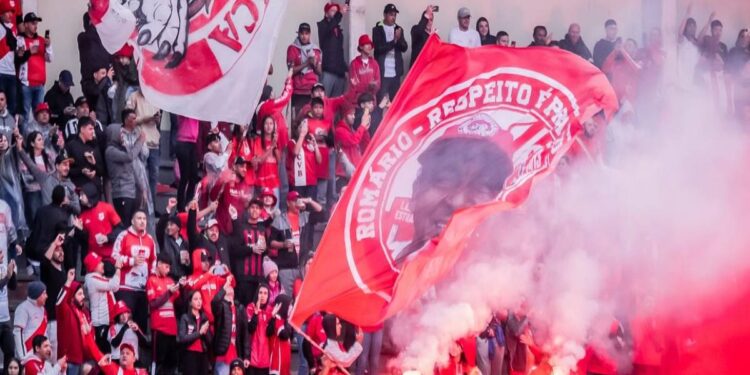 Rio Branco vence o Paranavaí e volta à 1.ª divisão do Campeonato Paranaense