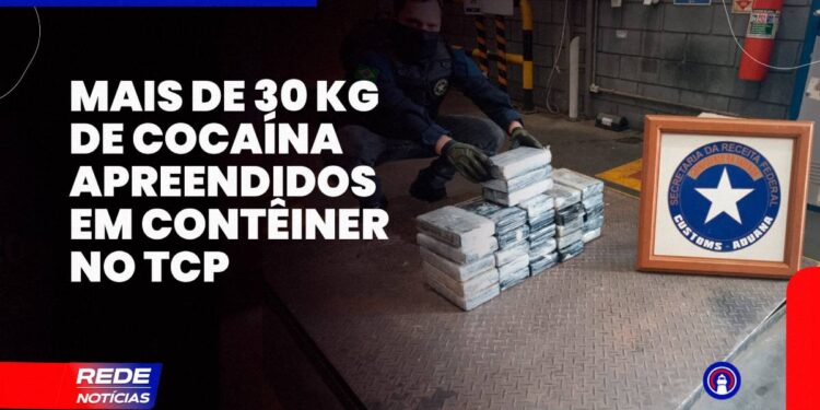 [VÍDEO] Ação conjunta apreende mais de 30 quilos de cocaína no Terminal de Contêineres do Porto de Paranaguá