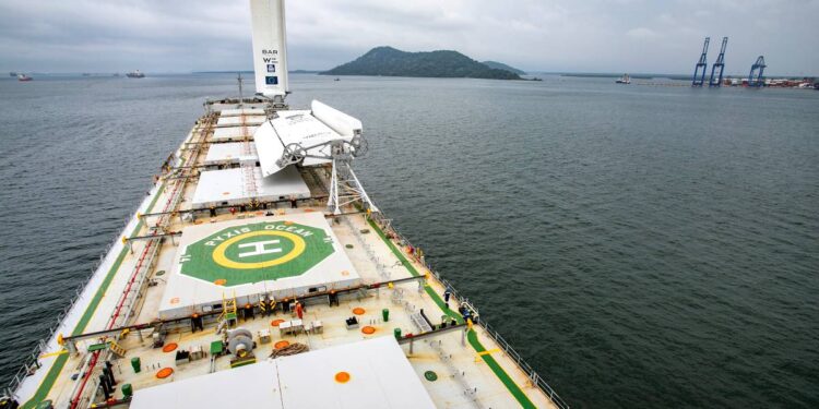 Navios verdes têm prioridade de atracação nos portos de Paranaguá e Antonina