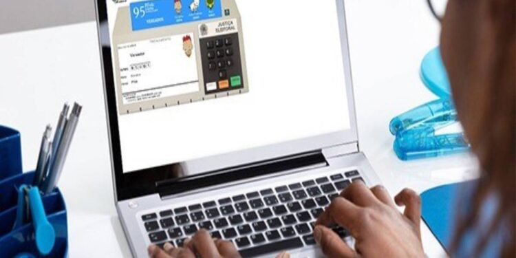 Simulador de Votação ajuda eleitores a se familiarizarem com a urna eletrônica