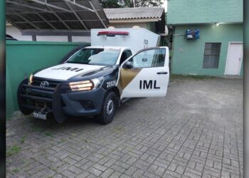 [VÍDEO] Tatuagens podem ajudar na identificação do corpo encontrado em um matagal na cidade de Guaratuba