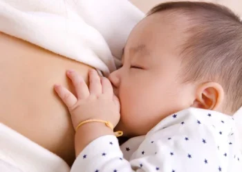 [VÍDEO] Agosto Dourado: Mês que simboliza a luta pelo incentivo à amamentação