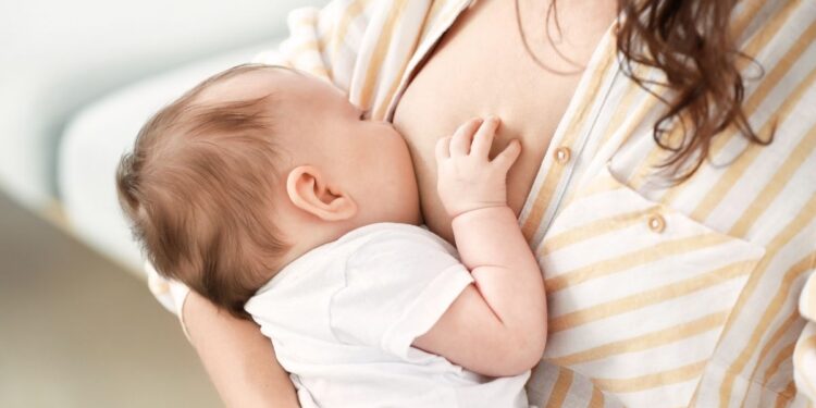 [VÍDEO] HRL realiza ações para reforçar a importância da amamentação