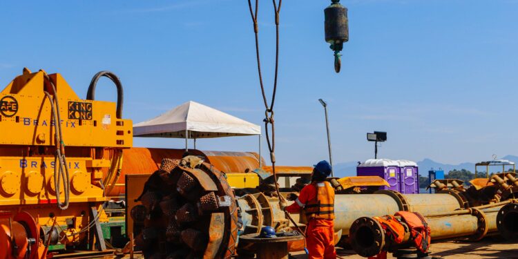 Obras da Ponte de Guaratuba avançam e chegam a 14,24% de execução