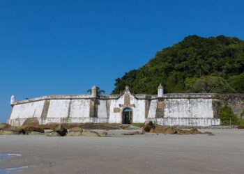 [VÍDEO] Fortaleza de Nossa Senhora dos Prazeres é reaberta na Ilha do Mel