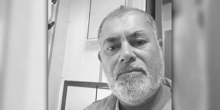 [VÍDEO] Corpo de homem desaparecido no mar em Guaraqueçaba é encontrado por voluntários