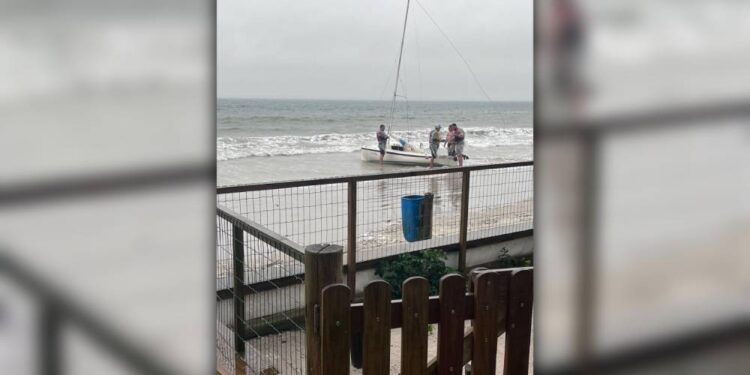 [VÍDEO] Soldado Igor trás detalhes sobre o veleiro que naufrágou na praia de Encantadas na Ilha do Mel