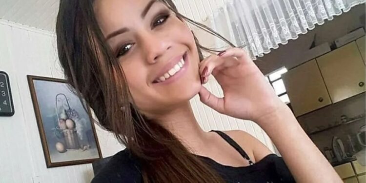 [VÍDEO] Everton Vargas é condenado a 14 anos de prisão por matar a youtuber Isabelly em Pontal do Paraná