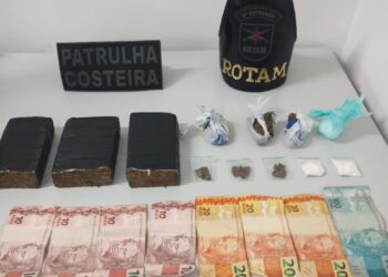 Ação conjunta apreende pedaços de maconha e porções de cocaína na Vila São Jorge