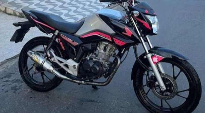 Moto furtada no Emboguaçu é encontrada pela Guarda Civil Municipal em Alexandra