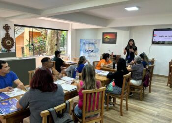 Portos do Paraná oferece aulas de inglês aos comerciantes com foco nos turistas de cruzeiros