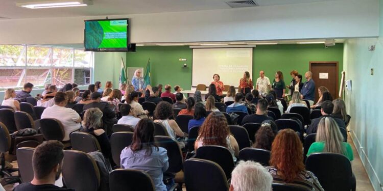 Em parceria com Ministério, Paraná discute tecnologias no combate à dengue