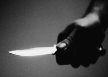 Mulher é esfaqueada no portão de casa em Guaratuba