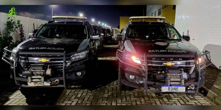 RONE apreende 265 comprimidos de ecstasy e porções de cocaina no bairro Emboguaçu em Paranaguá