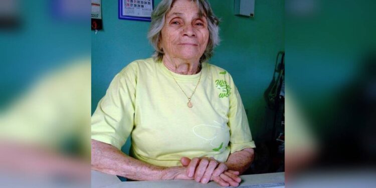 Paranaguá se despede de dona Elza, pioneira no comércio de jornais e revistas