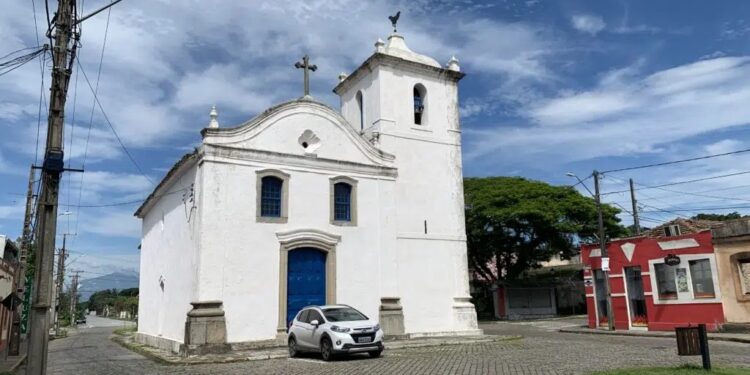 Novenário e leilão mantêm viva a história da Igreja de São Benedito, símbolo da cultura negra em Paranaguá
