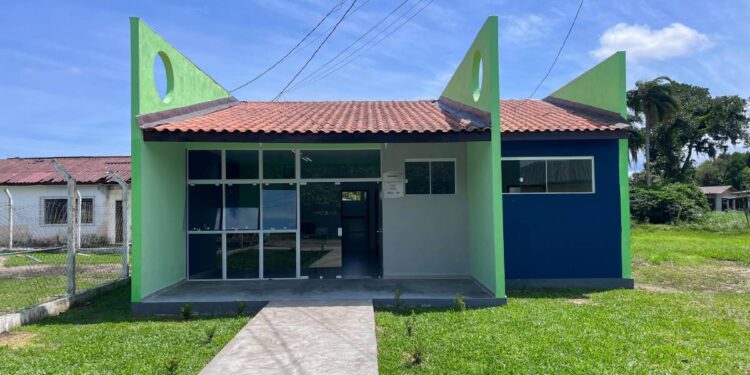 Na foto, a nova Unidade Básica de Saúde na Ponta do Lanço, em Ilha Rasa - Foto: Aline Batista