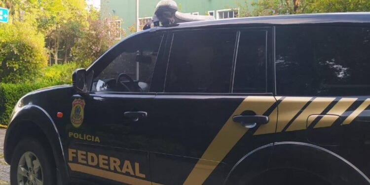 PF deflagra Operação Simetria contra corrupção e lavagem de dinheiro na Saúde Pública