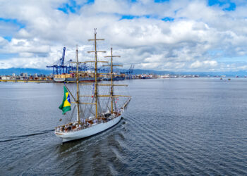 Navio-Patrulha Maracanã recebe visitantes no Porto de Antonina neste sábado (14); confira como participar