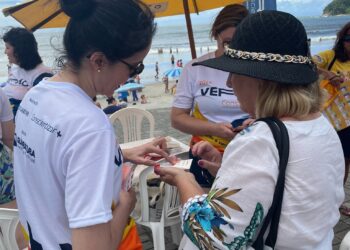 Hospital Erasto Gaertner leva ação de prevenção ao câncer de pele para Guaratuba neste fim de semana