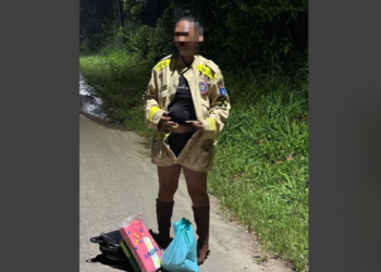 Mulher que furtou farda e trancou bombeiros já provocou incêndios na delegacia de Morretes