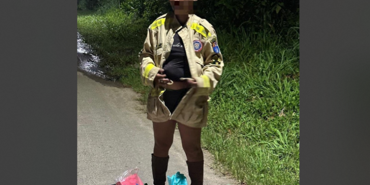 Mulher que furtou farda e trancou bombeiros já provocou incêndios na delegacia de Morretes