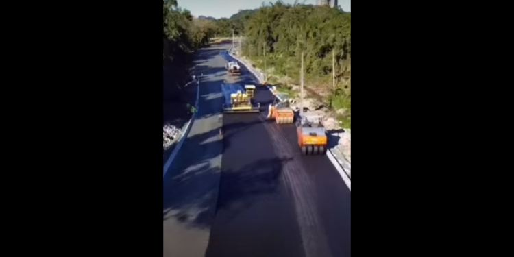 Grupo de Trabalho da Prefeitura de Paranaguá revisa obras da Avenida Senador Atílio Fontana