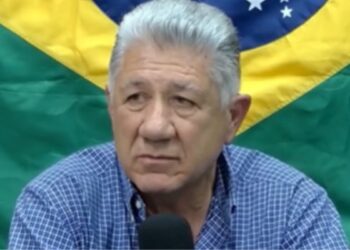 Prefeito de Matinhos denuncia abandono na Prefeitura e achado macabro em cemitério municipal