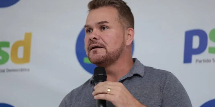 Citado pela Prefeitura, ex-prefeito Marcelo Roque tem 10 dias para comparecer ao RH