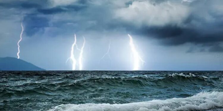 Foto: Ocean storm (/)