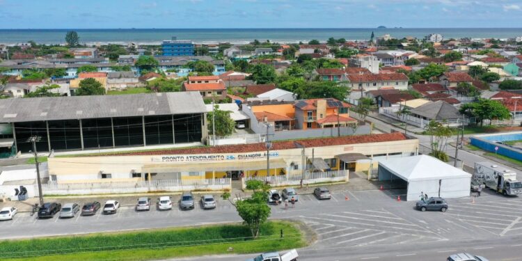 Pontal do Paraná recebe investimento para ampliar atendimentos de saúde e enfrenta surto de viroses com ações preventivas