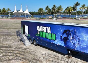 Carreta da Inovação chega em Paranaguá oferecendo uma série de atividades voltadas à cultura, inovação, ciência e tecnologia