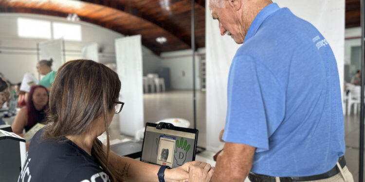 PCPR na Comunidade leva serviços de polícia judiciária à população de Paranaguá