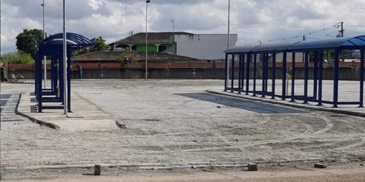 Vereadores de Paranaguá votam pelo fechamento de Terminal do Parque São João; medida ainda será analisada pela Prefeitura