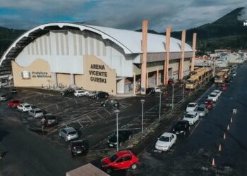 Matinhos recebe encontro de carros antigos no fim de semana; entrada gratuita e atrações para toda a família