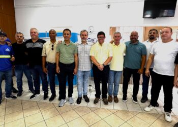 Prefeito Adriano Ramos se reúne com trabalhadores portuários para discutir Projeto de Lei que ameaça exclusividade dos TPAs