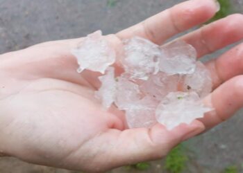 Chuva forte com granizo atinge Morretes nesta terça-feira (18)
