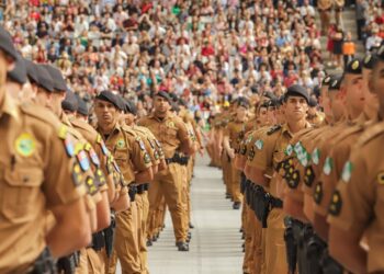 Governo do Paraná abre concursos para PM e Corpo de Bombeiros com 2,6 mil vagas; inscrições começam em abril